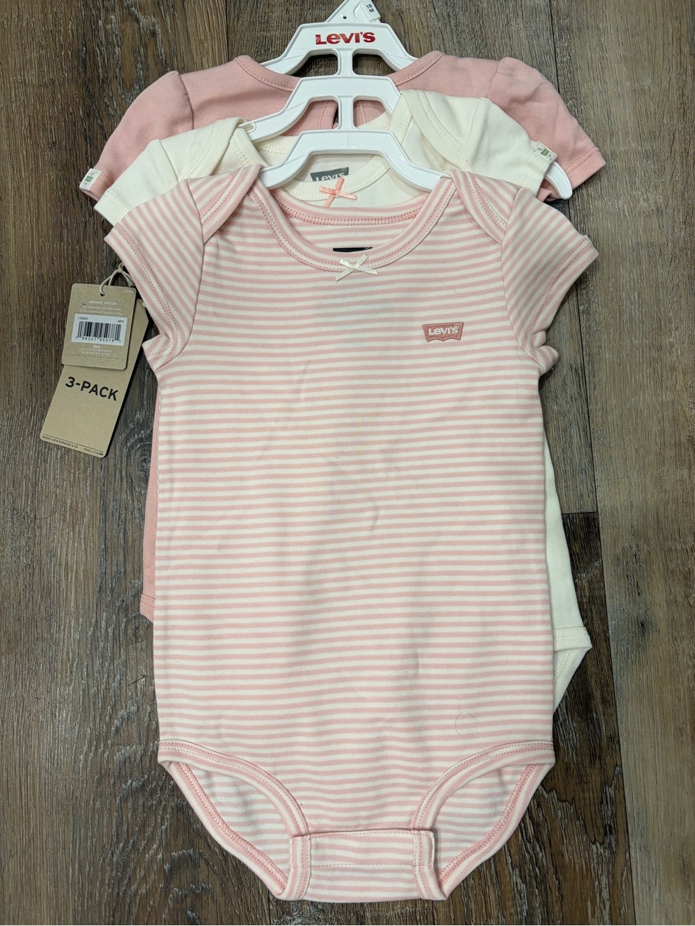 Levi's Baby Girls 3-Pack Short Sleeve One-Piece Bodysuits - Pink & Cream, 18M